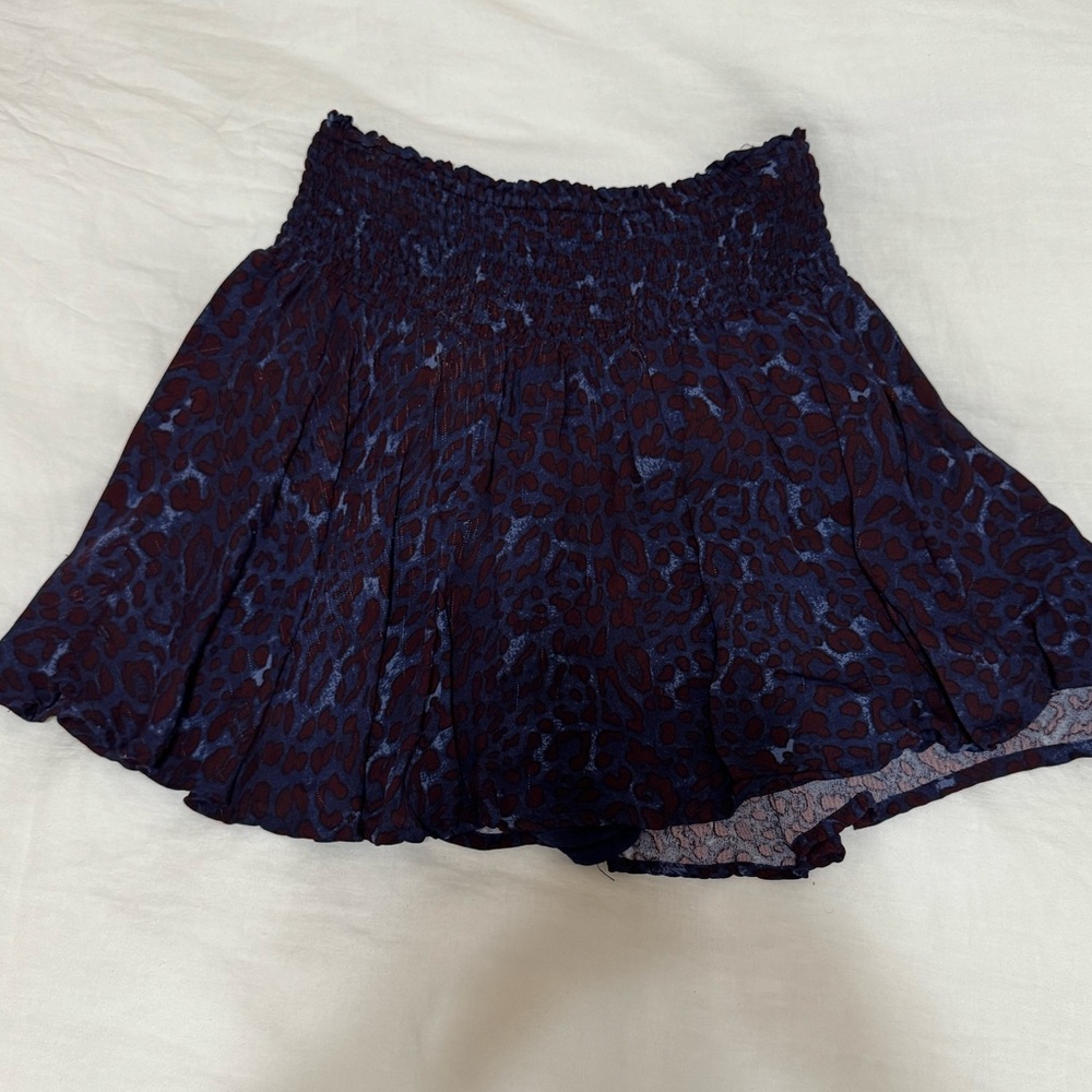 KARLIE navy skort with red/maroon pattern- SIZE M